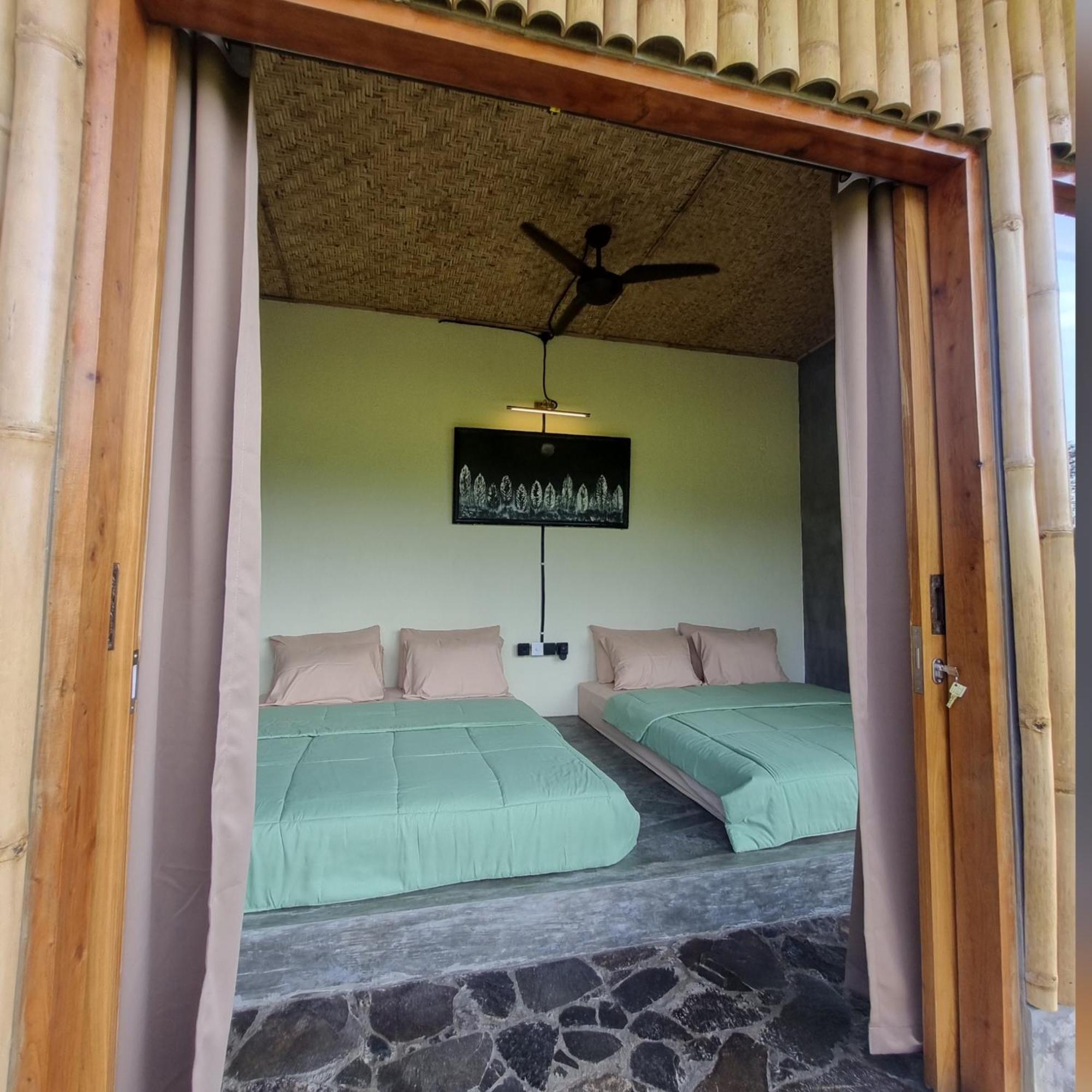 Sawah Ijen Hotel Licin Exterior photo