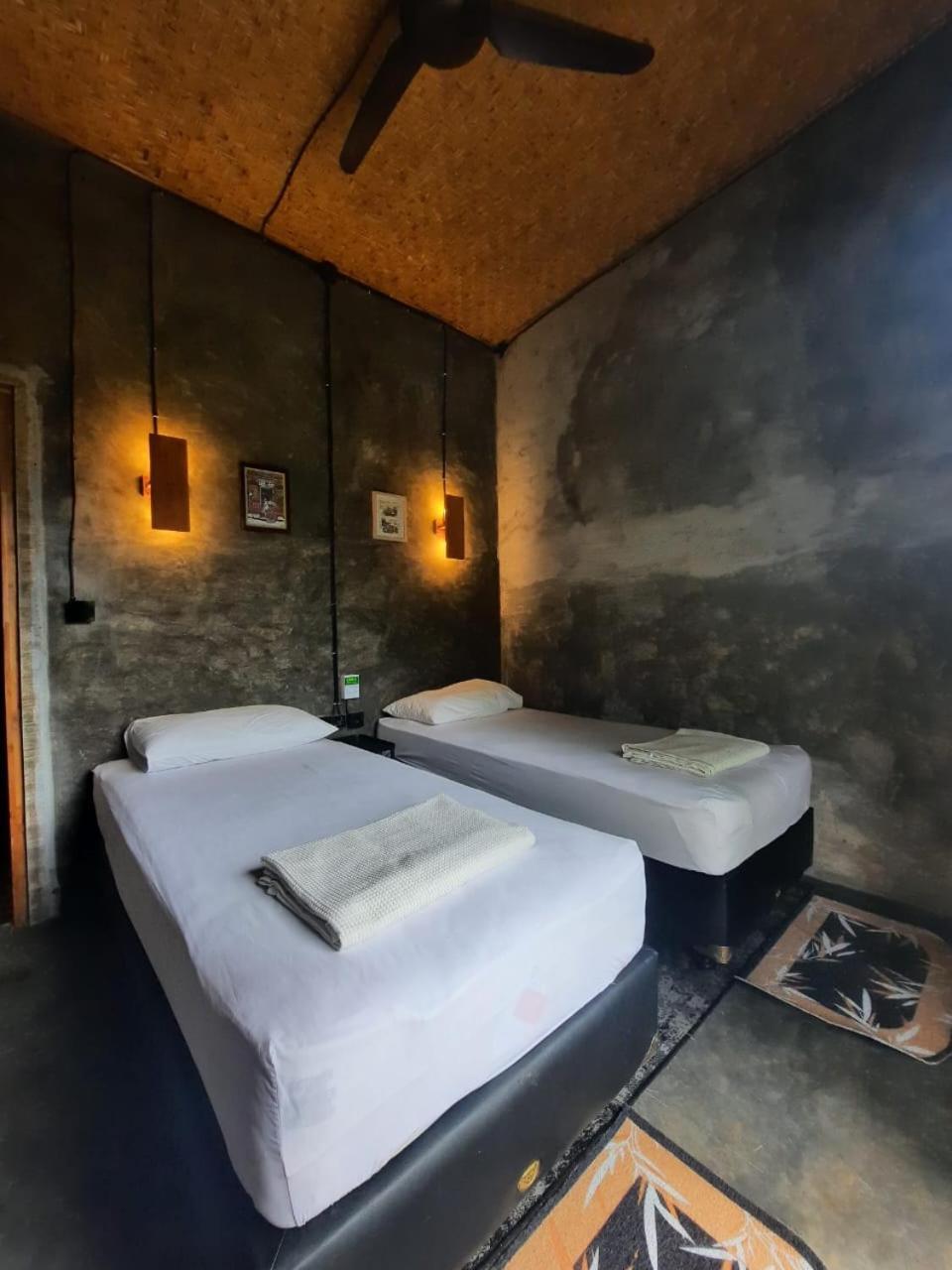 Sawah Ijen Hotel Licin Exterior photo